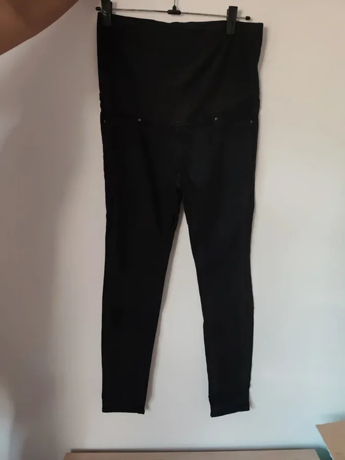 Pantalon de grossesse
