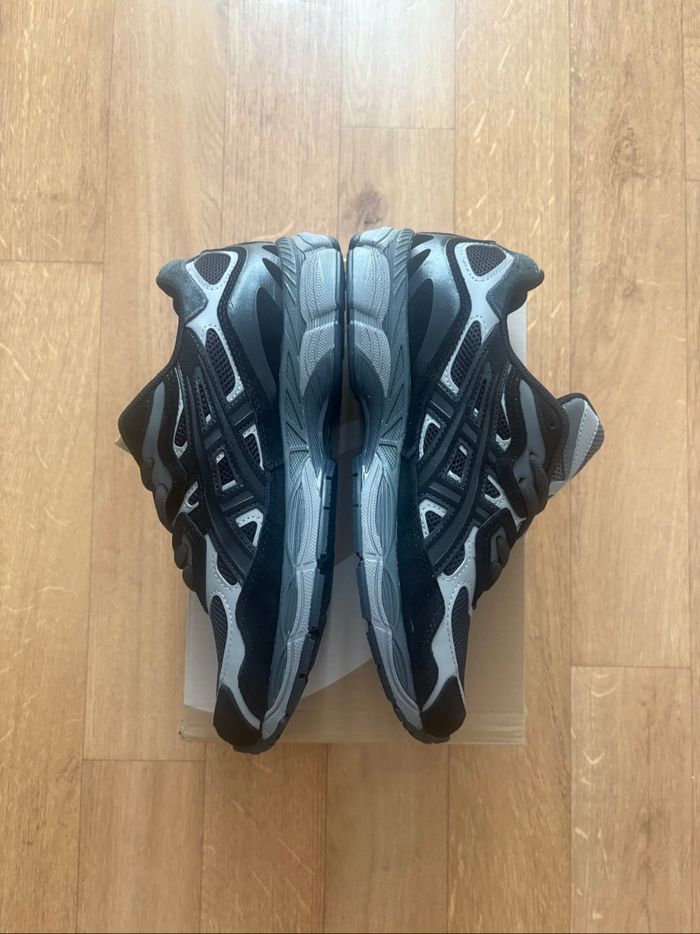 Asics gel nyc noir taille 42 neuf - photo numéro 5