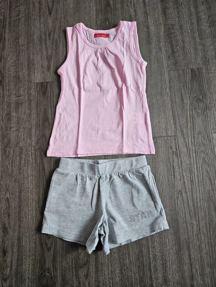 Ensemble short fille rose et gris Taille 5 ans