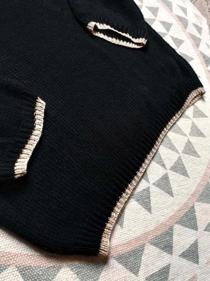Pull Noir Doré - S/M oversize - Excellent état - photo numéro 5