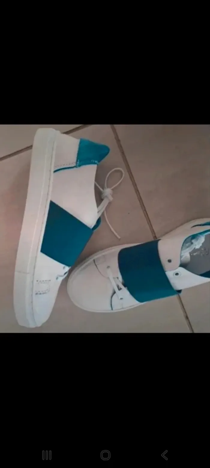 Chaussures neuves 33 - photo numéro 4