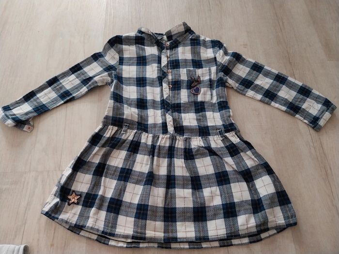 Robe ml 4 ans