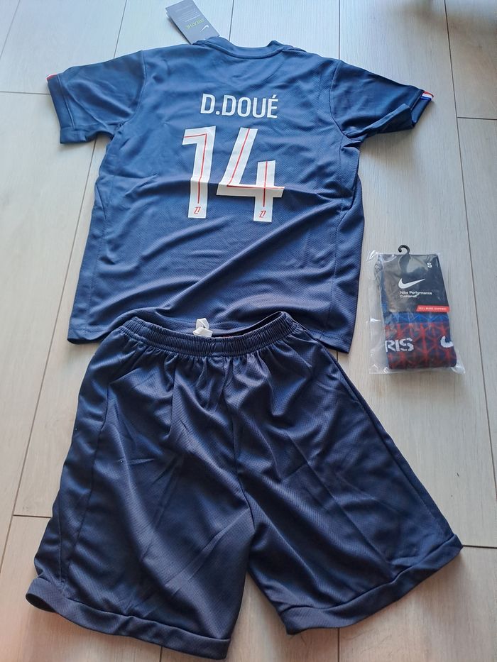 Ensemble doué 10ans psg maillot etoile foot - photo numéro 2
