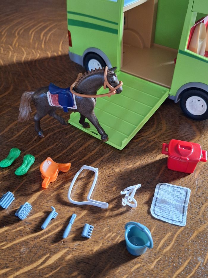 Playmobil van cheval 6928 COMPLET 100 % - photo numéro 2