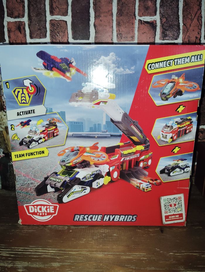 Gros robot véhicule police - photo numéro 5