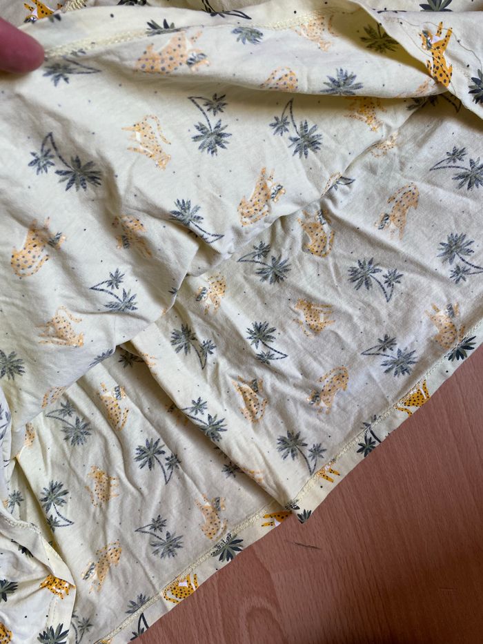 Jolie robe d’été à bretelles jaune avec motifs T. 12 ans fille TBE - photo numéro 9