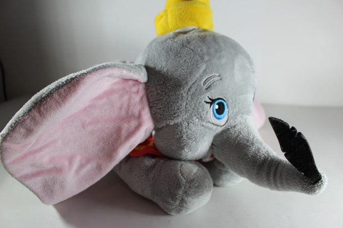 Disney Store Dumbo Volant Grande Peluche 45 cm - photo numéro 4