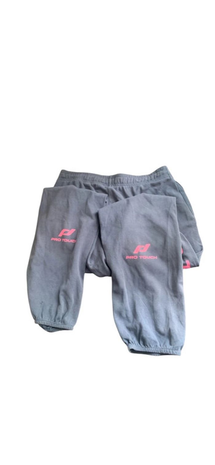 Jogging de sport - photo numéro 2