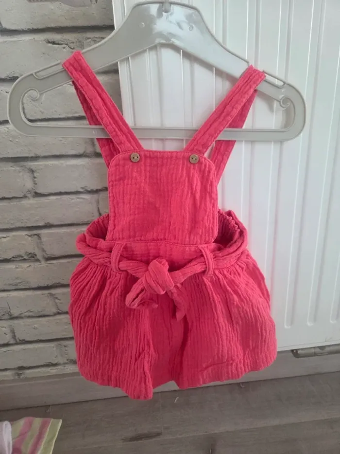 Robe rose