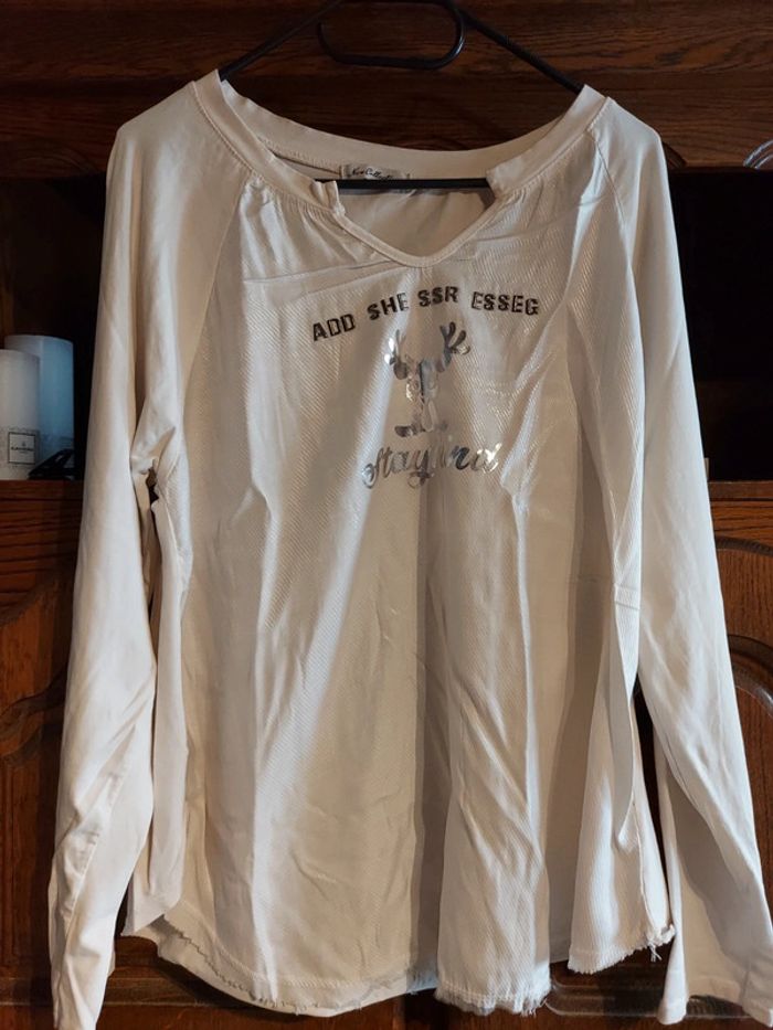 Sweet crème avec dessin argenté