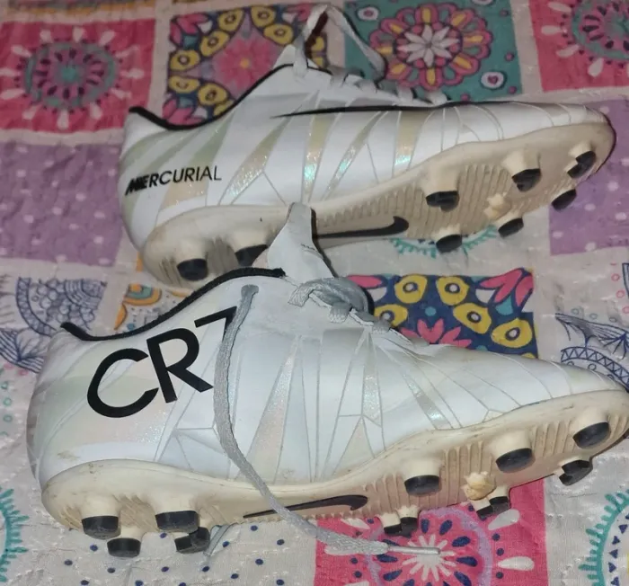 Crampons football Nike Mercurial Vortex III CR7 - photo numéro 2