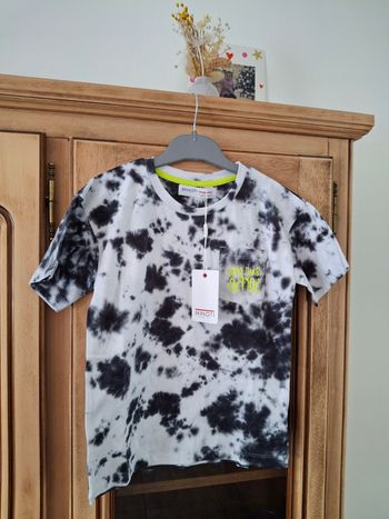 Tee shirt minoti 6/7ans