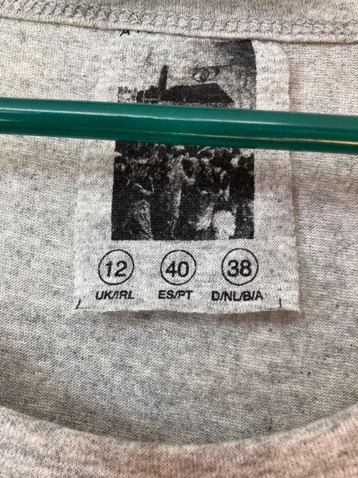 T-shirts 38 - photo numéro 3