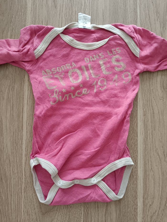 Lot - bodys - photo numéro 2