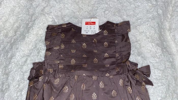 combi short 6 mois DPAM neuve - photo numéro 2