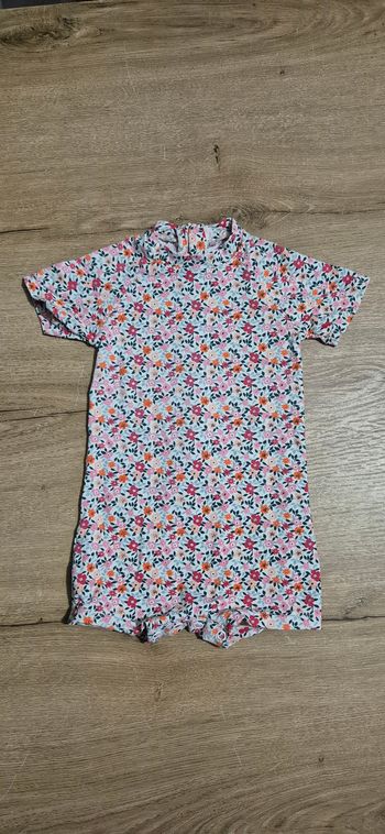 Maillot de bain anti UV 12 mois 🌸