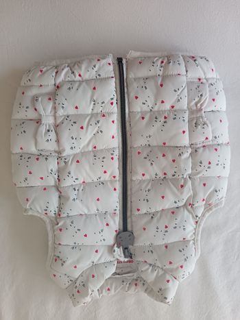 Doudoune taille 6 mois 