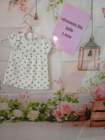 Robe fille Les bébés sont comme ça ! blanches taille 1 mois / 56 cm