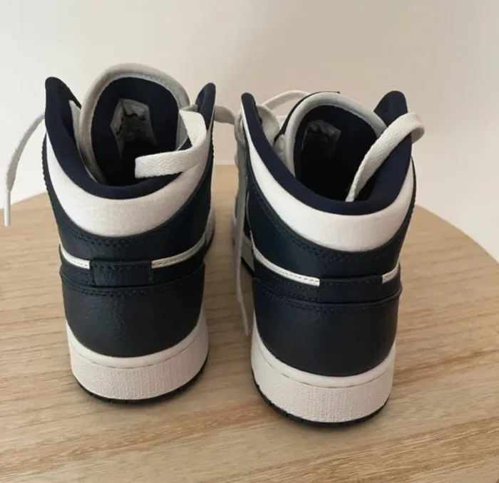 Jordan 1 mid White Metallic Obsidian - photo numéro 4
