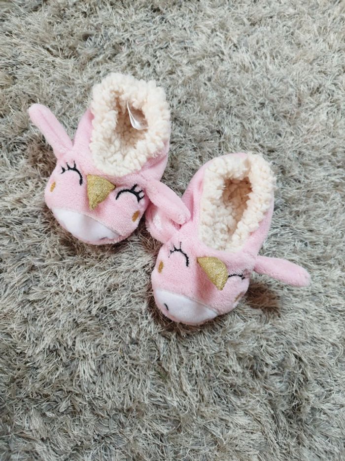 Joli petit chausson facile à enfiler rose licorne 26 27 pointure