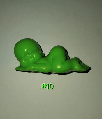 👶 Babies - Figurine Vintage #10 - Vert