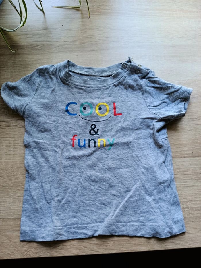 Tee-shirt manches courtes taille 24 mois - photo numéro 2