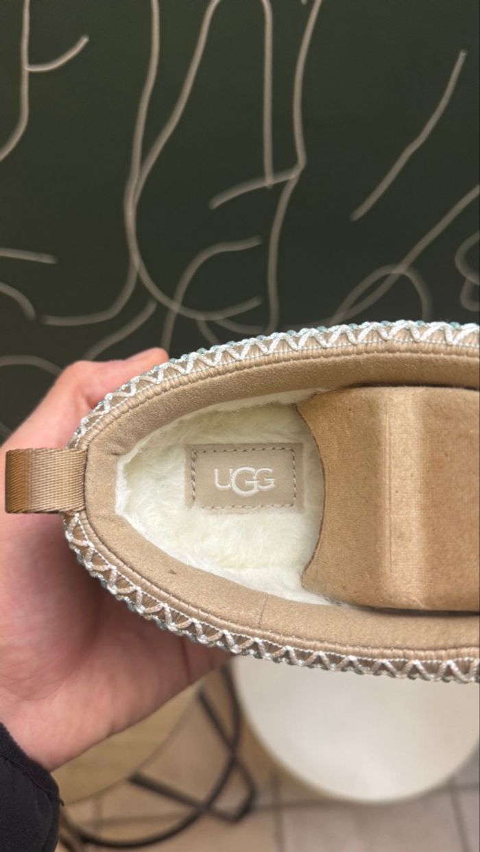 Ugg Tazz Sand taille 38 neuve beige - photo numéro 5
