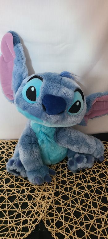 GRANDE PELUCHE DISNEY STITCH Pastille DISNEY STORE EXCLUSIVE 35cm (Paris)