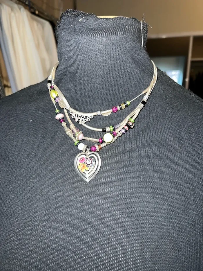 Collier multi rangs