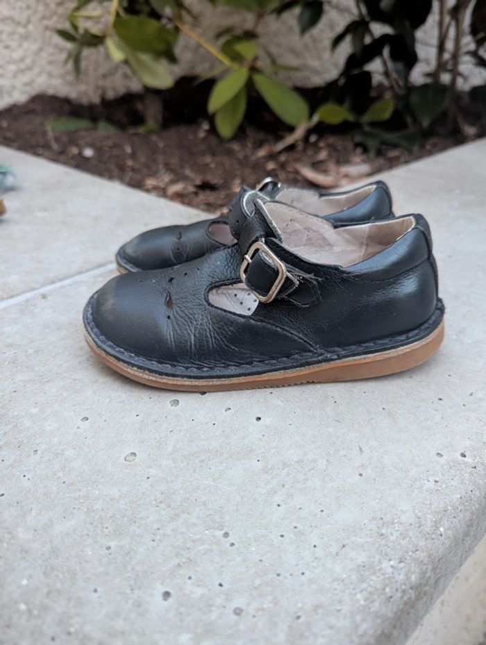 Chaussures Salomé / Sandales en cuir bleu marine taille 25 Jacadi taille 25