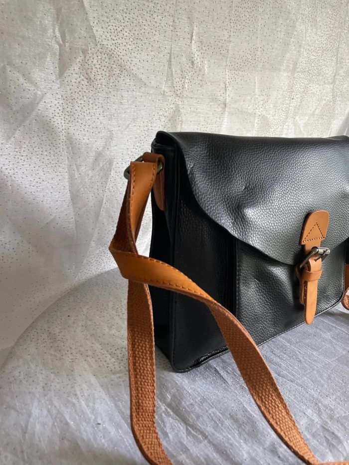 Sac Luzaka - Comme neuf - photo numéro 3