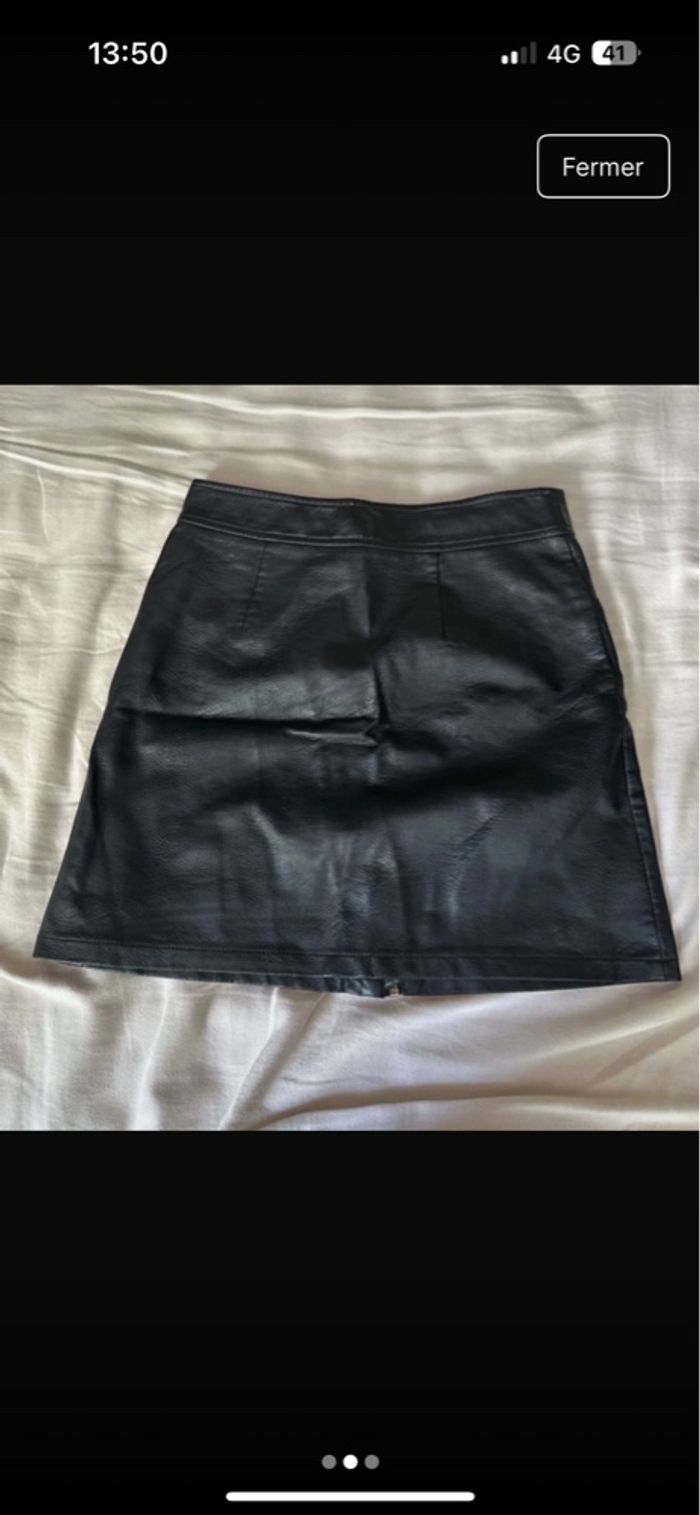 Jupe en similicuir - photo numéro 3