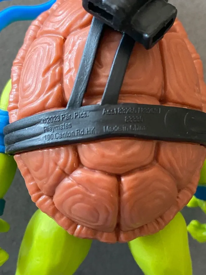 Figurine Léonardo Tortues Ninja 12 cm avec accessoires - photo numéro 4