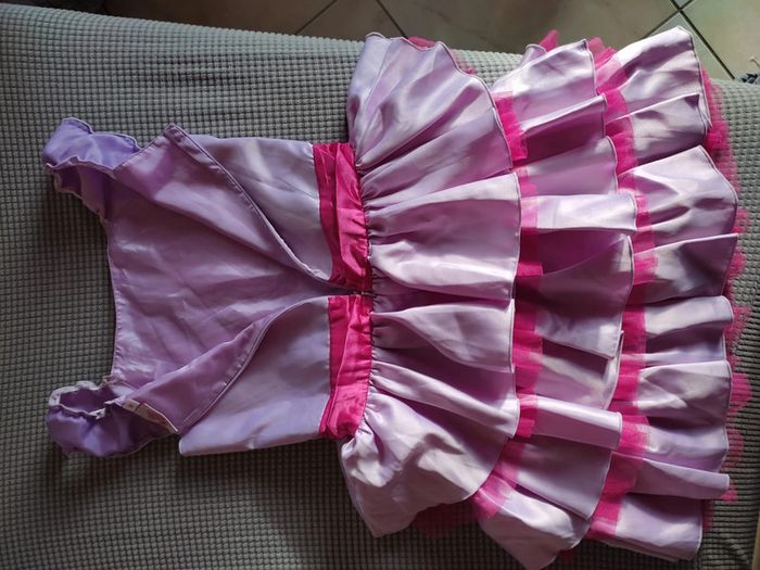 Robe Barbie fille 8/10 ans - photo numéro 4