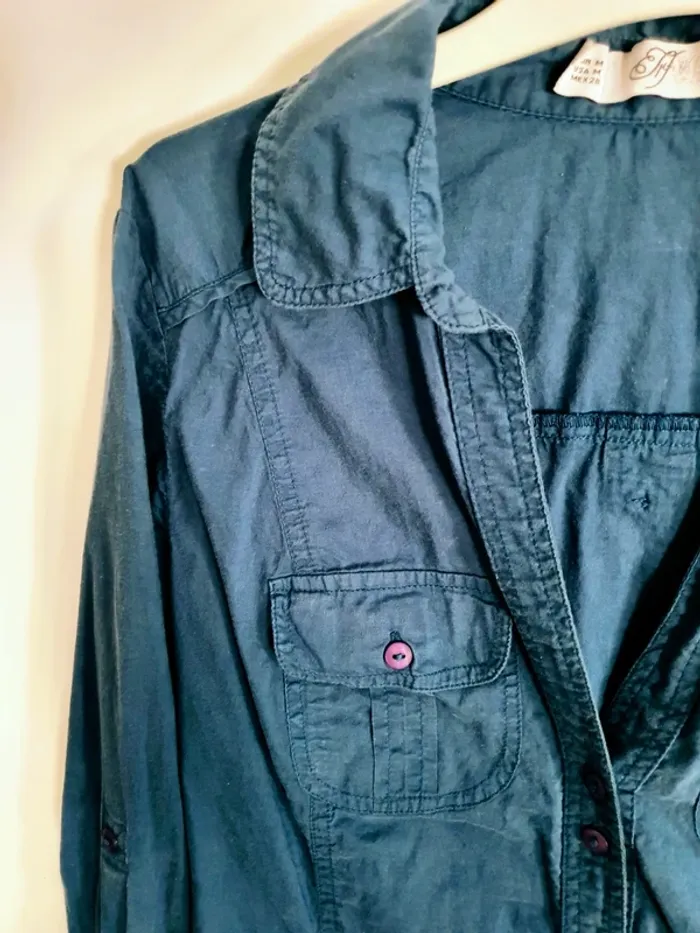 Chemise cintrée, légère. Taille S/M - photo numéro 3