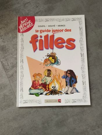 Livre le guide junior des filles