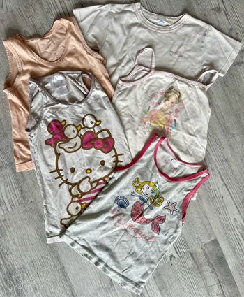 Lot 5 maillots de corps 5/6 ans