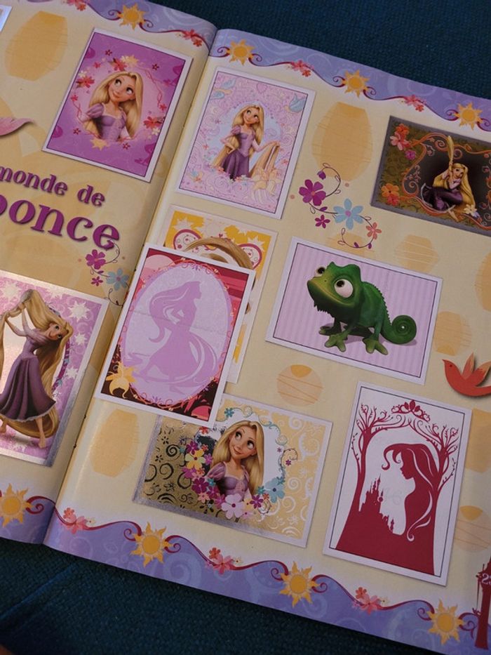 Album livre Panini complet Raiponce Disney + poster excellent etat stickers autocollants - photo numéro 7