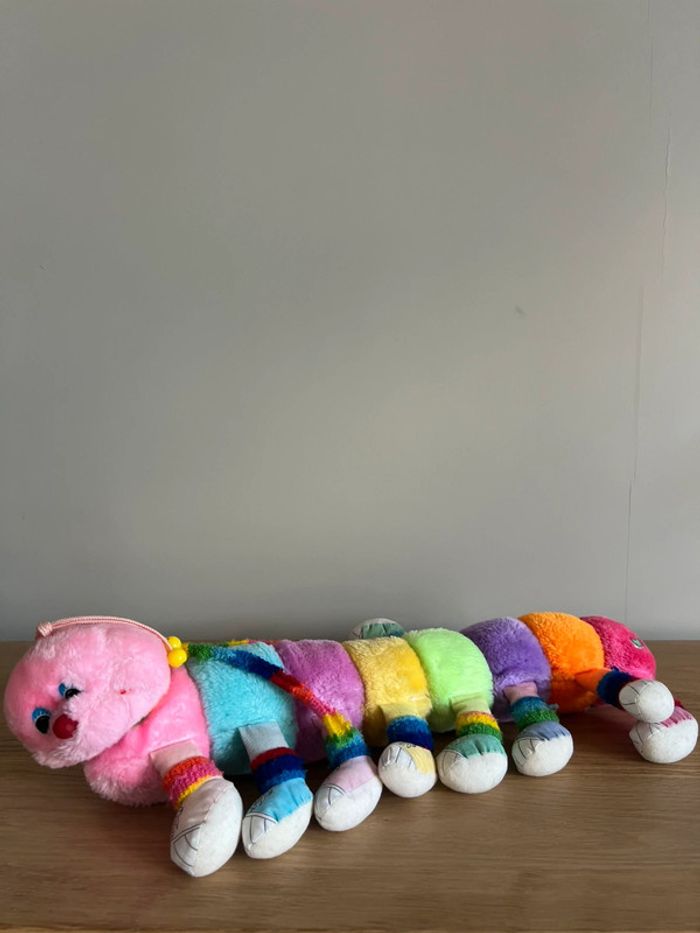 Peluche mille-pattes Commonwealth