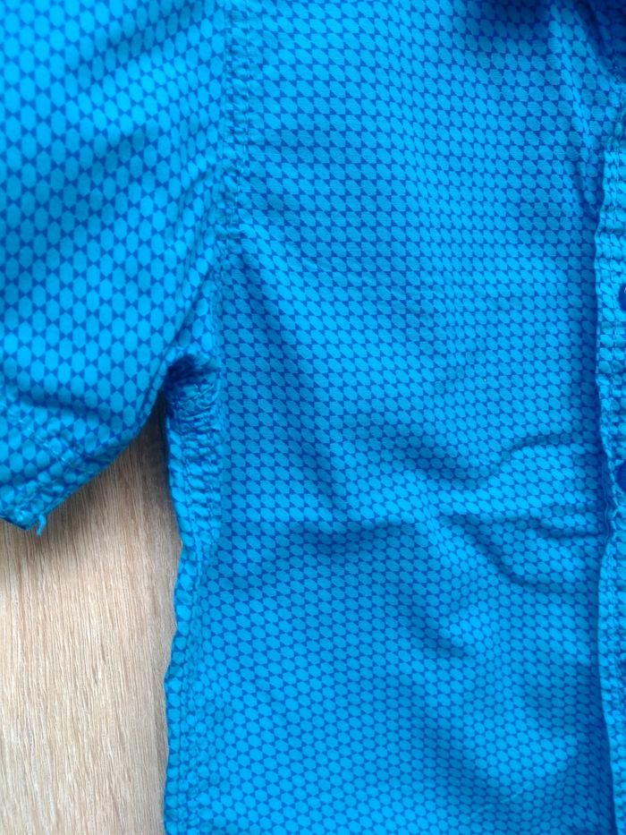 Chemise bleue - photo numéro 2
