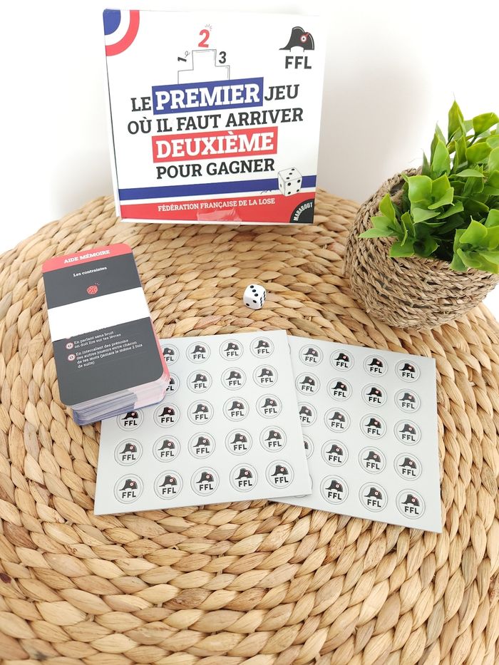 Jeu de société FFL Le premier jeu où il faut arriver deuxième pour gagner - photo numéro 2