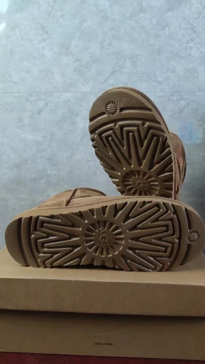 Bottes Ugg Mini Marron 40 - photo numéro 5