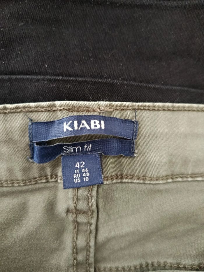 Pantalon kaki femme Kiabi taille 42 - photo numéro 4