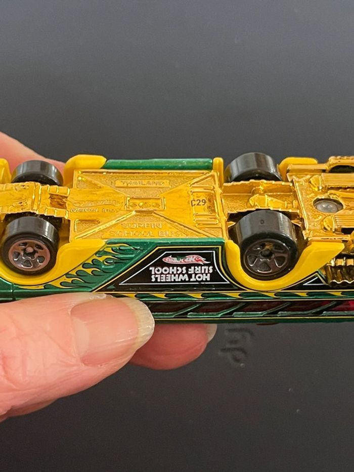 Bus Hot Wheels - photo numéro 8