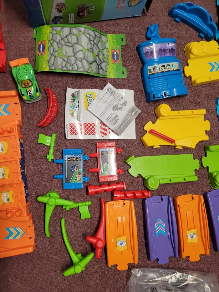 Tut tut bolides enfant premier circuit radiocommande vtech - photo numéro 7