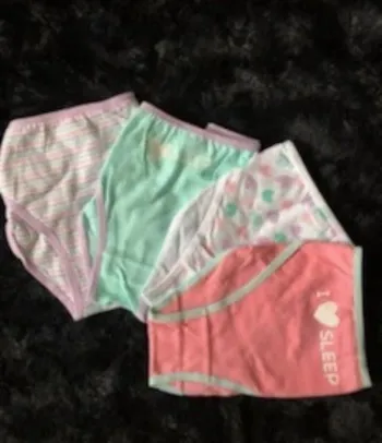 Lot de 4 culottes T 16 ans
