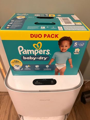 Carton de couches Pampers Baby Dry taille 5 Neuf