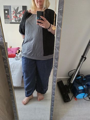 Tunique longue noir et grise.