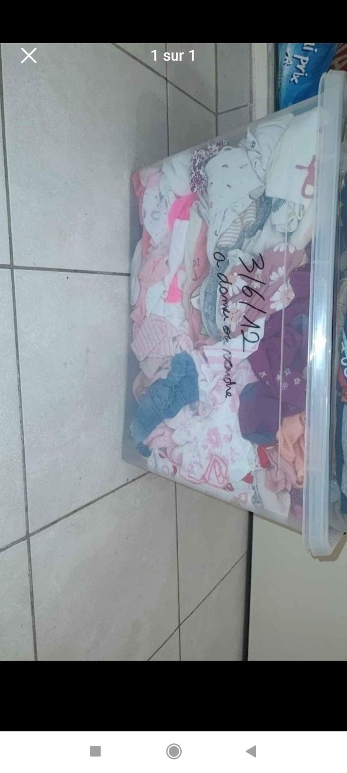 Gros lot vêtements bébé fille