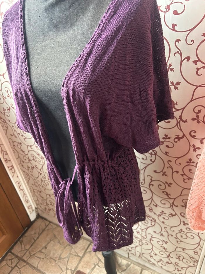 Gilet vintage en dentelle violet – Kiabi – Taille 42 - photo numéro 3